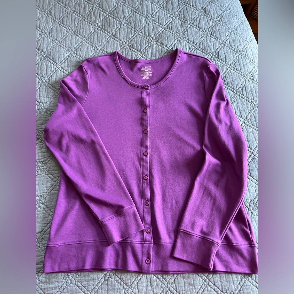 L.L. Bean Supima Cotton Button Front Top in Vibrant Purple. Size Large.